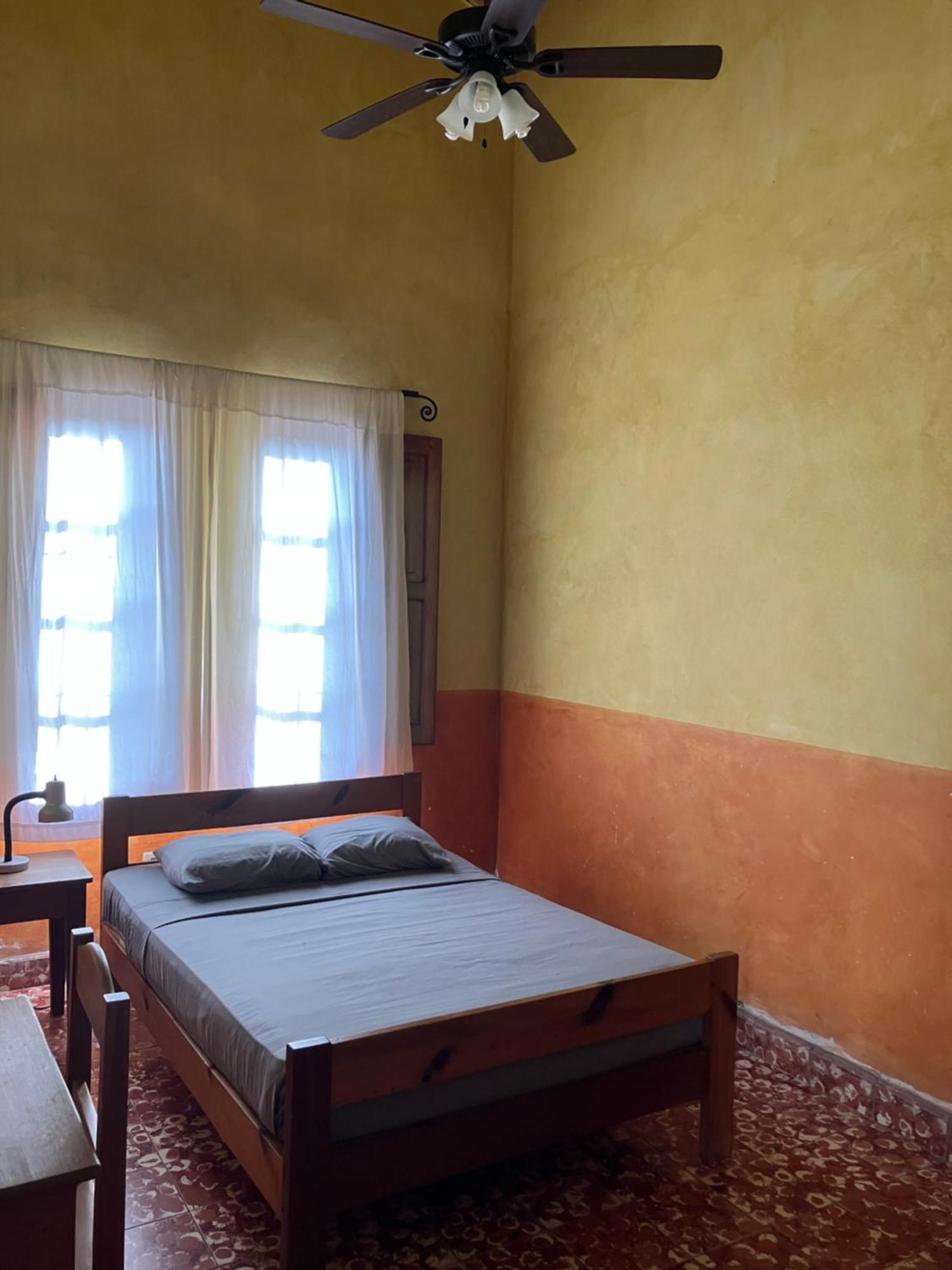 Hostel Iguana Azul Copan Exterior photo