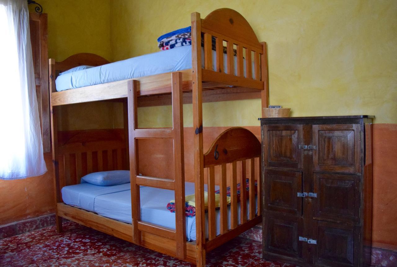 Hostel Iguana Azul Copan Exterior photo